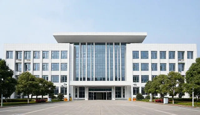 智慧城市系统集成性能优化与实际场景适配分析